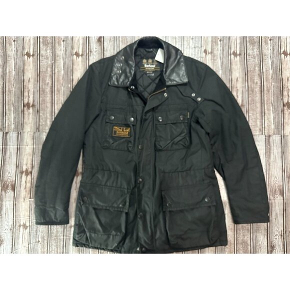 Barbour International quilted Surtees Waxed Jacket size XL color Black